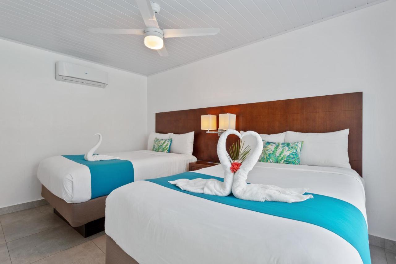 Hotel Marino Ballena Увита Экстерьер фото